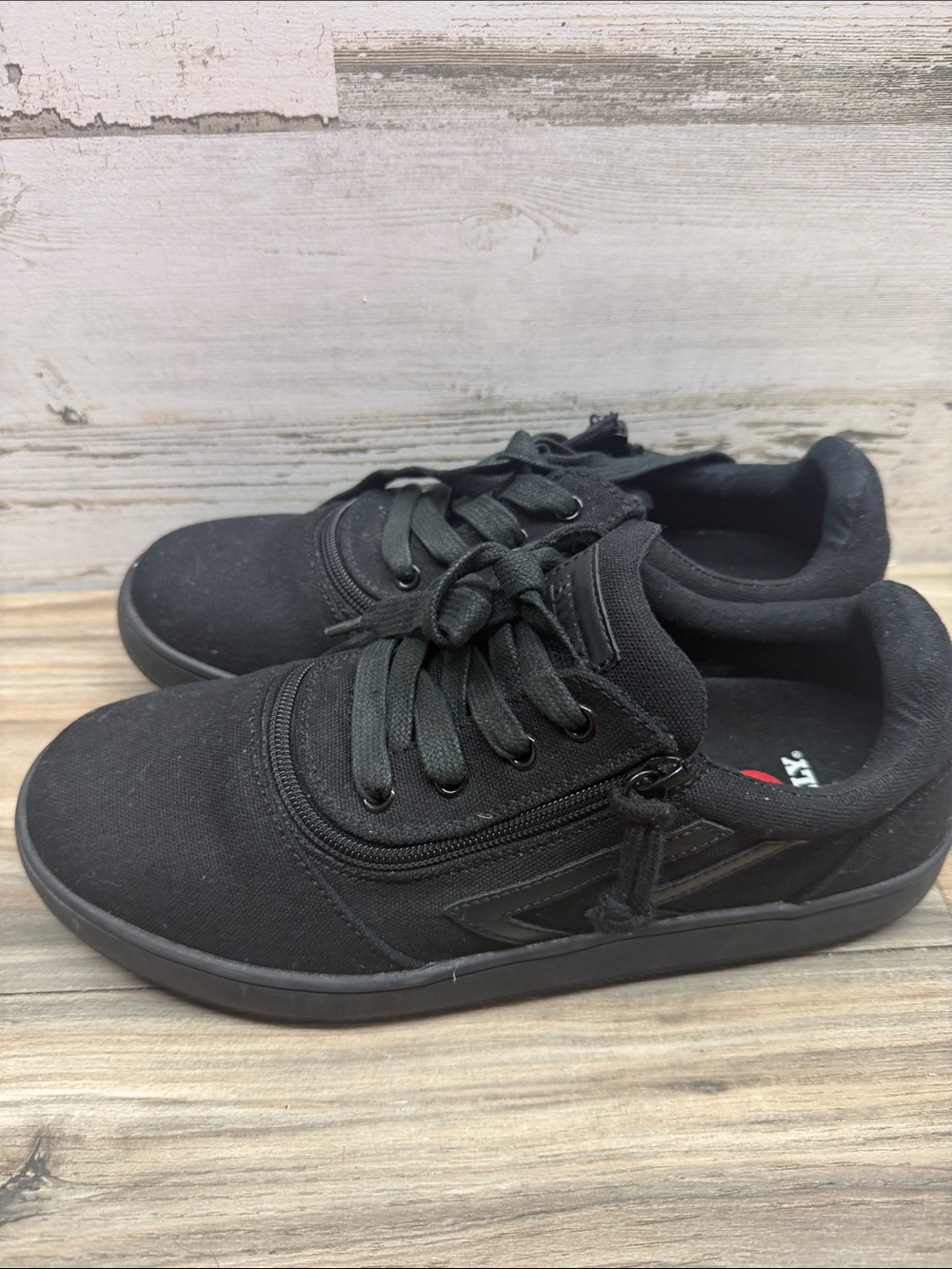 Billy CS Sneaker Low Men’s Athletic Sneaker all black Size 9M BM22343-410